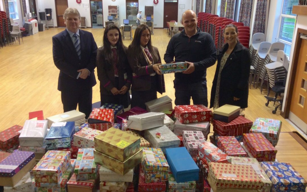 Charities Committee Shoebox Appeal 2016 : Record-breaking contribution