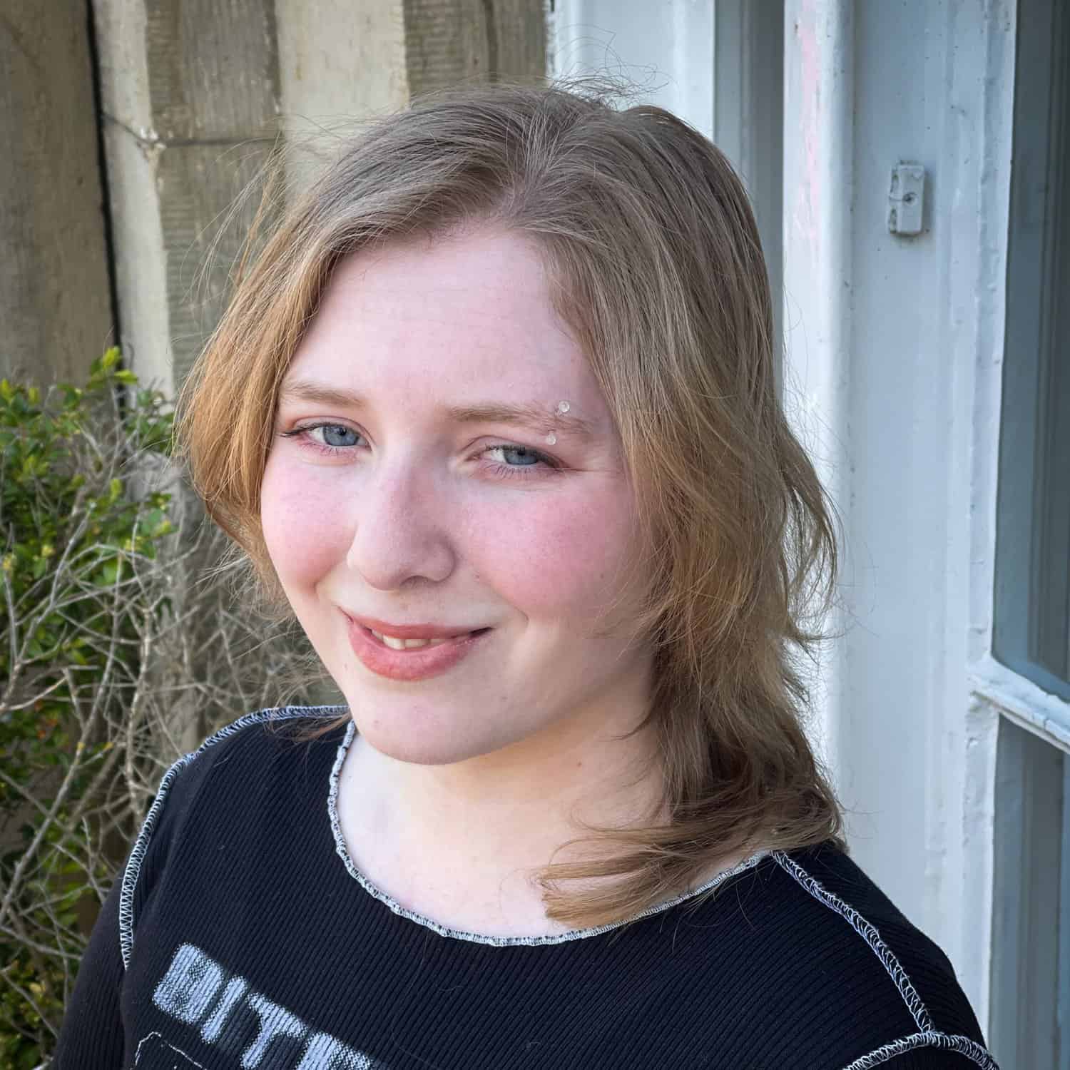 Miss Laura Burnett